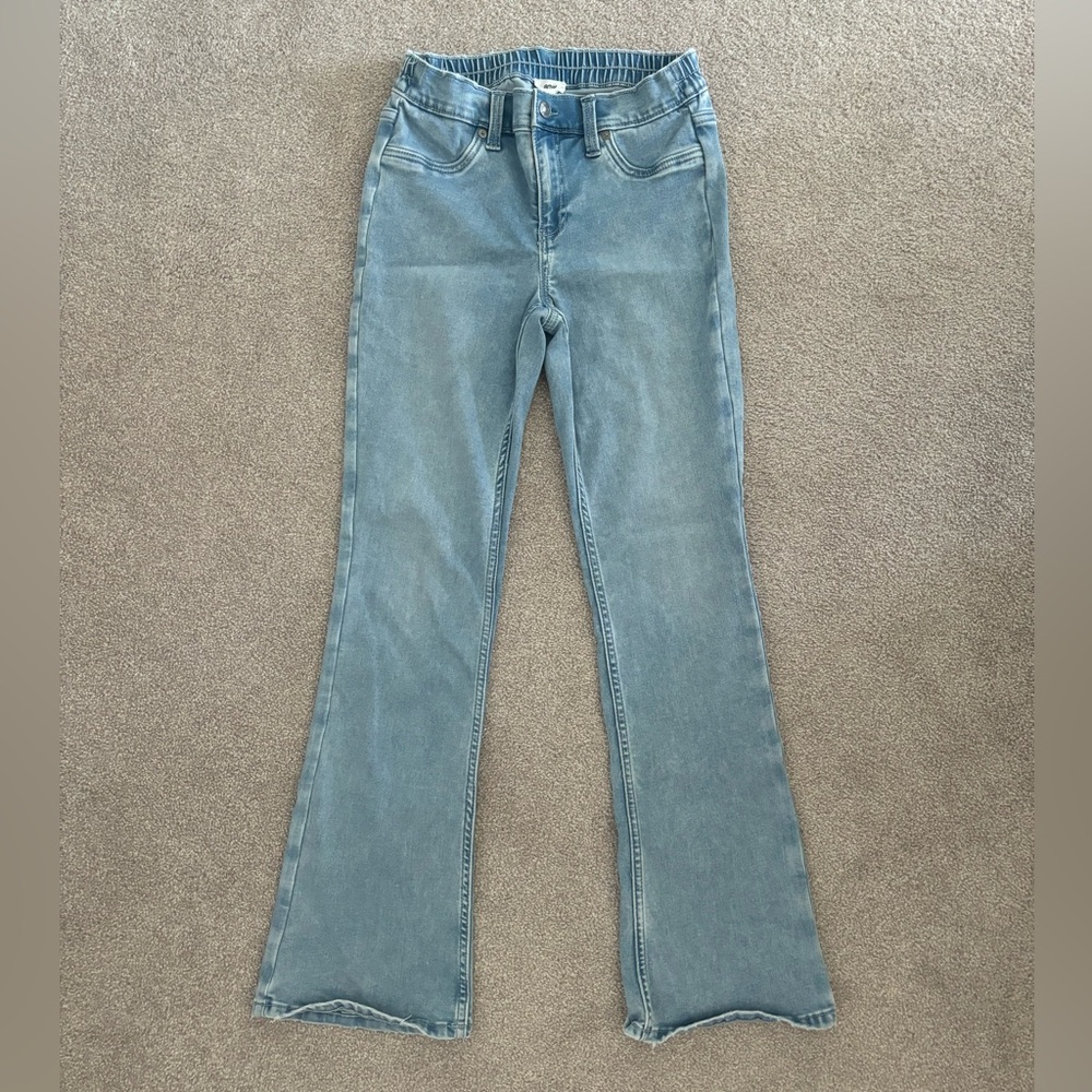 AERIE elastic zip up light weight jeans.